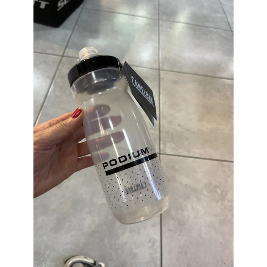Caramañola Botella Camelbak 600ml Antiderrame Carbon